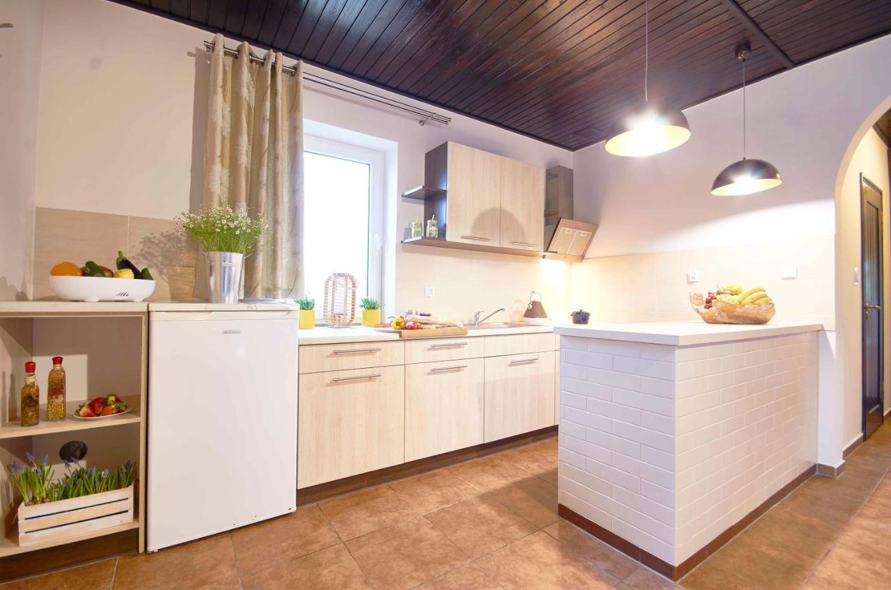 Arenda Apartamenty&Domki Caloroczne Sierakow  Esterno foto