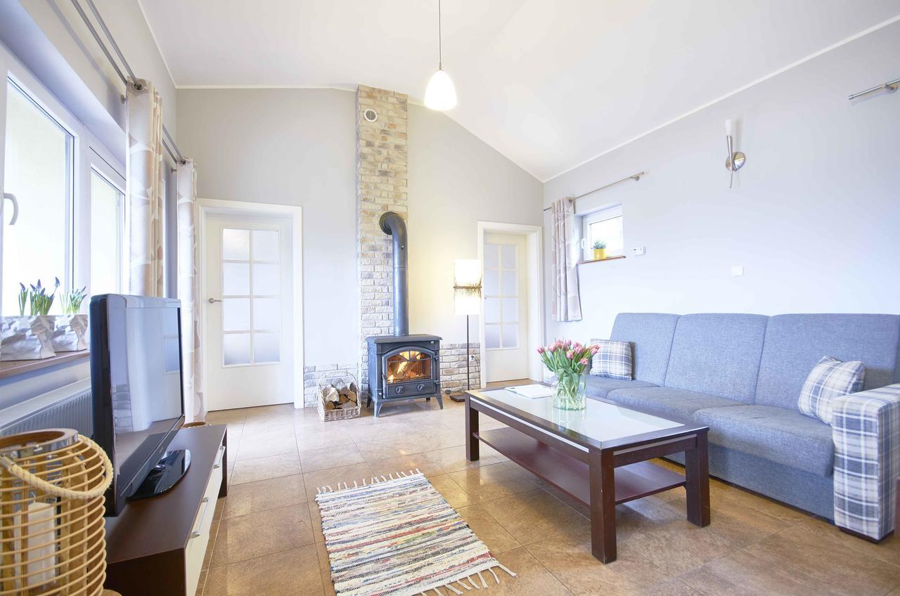 Arenda Apartamenty&Domki Caloroczne Sierakow  Esterno foto